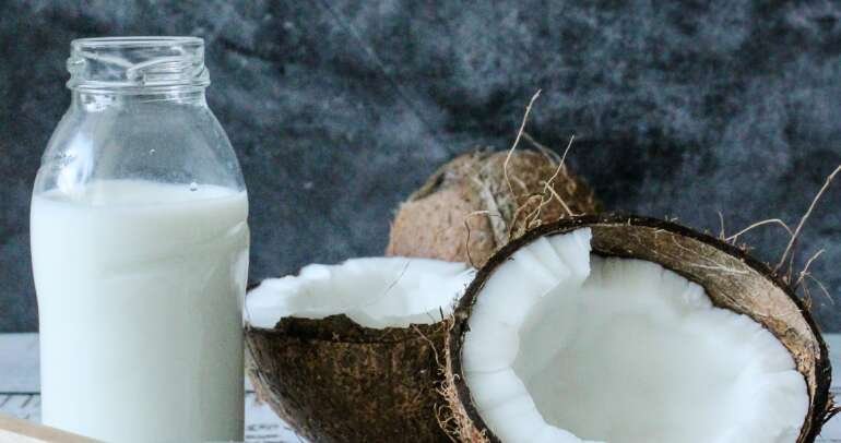 The Health Advantages of Coconut Milk: A Creamy, Nutrient-Rich Delight